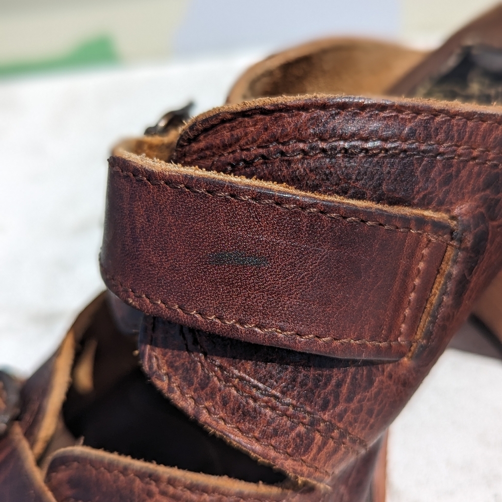 FREEBIRD | Caprice Cognac Brown Distressed Leather Sandals Size 8 - Picture 14 of 15